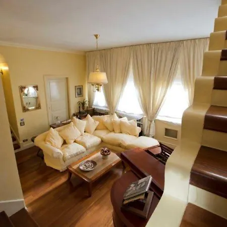 Rooftop Apartman